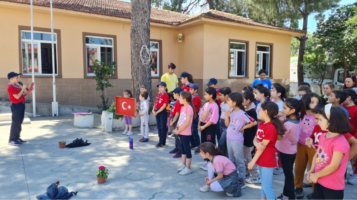 19 FOTOĞRAF İLE 19 MAYIS ATATÜRK'Ü ANMA VE GENÇLİK VE SPOR BAYRAMIMIZ